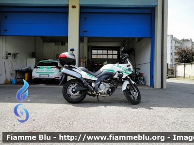 Suzuki V-Storm 650
Polizia Locale
Comune di Lodi
Allestimento Bertazzoni Veicoli Speciali
Parole chiave: Suzuki V-Storm_650