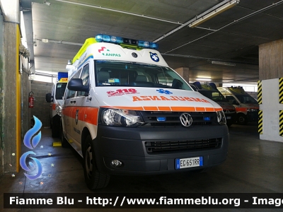 Volkswagen Transporter T5
Croce Bianca 
Finale Ligure (SV)
Allestita Aricar 
Parole chiave: Volkswagen Transporter_T5