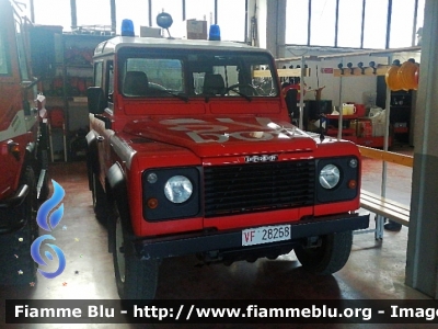 Land Rover Defender 90
Vigili del Fuoco
Comando Provinciale di Savona
Distaccamento Permanente di Finale Ligure (SV)
Direttore Operazioni Spegnimento
VF 28268
Parole chiave: Land-Rover Defender_90 VF28268