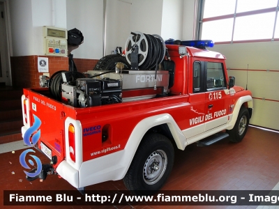 Iveco Massif Pickup
Vigili Del Fuoco
Comando Provinciale di Lodi
Distaccamento Volontario di Sant'Angelo Lodigiano
Allestimento Iveco-Magirus
Ricondizionato Fortini
VF 25809
Parole chiave: Iveco Massif_Pickup VF25809