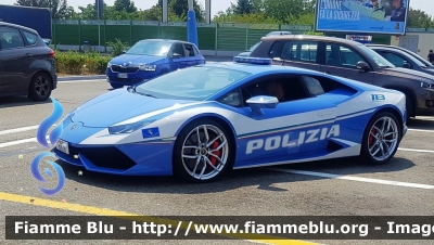 Lamborghini Huracán LP610-4
Polizia di Stato
Polizia Stradale
POLIZIA M2658
Parole chiave: Lamborghini HURACÁN_LP610-4 POLIZIAM2658