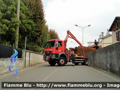 Iveco EuroTrakker 190E35 4x4
Vigili del Fuoco
Comando Provinciale di Bologna
Nucleo Telecomunicazioni
Allestimento TCM
VF 24678
Parole chiave: Iveco EuroTrakker_190E35_4x4 VF24678