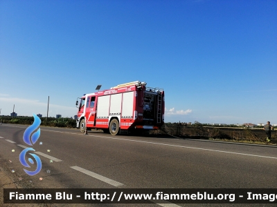 Iveco Stralis AF190S40 I serie
Vigili del Fuoco
Comando Provinciale di Piacenza
AutoPompaSerbatoio
Allestito Iveco-Magirus
Ricondizionato Fortini
VF 23304
Parole chiave: Iveco Stralis_AF190S40_Iserie VF23304