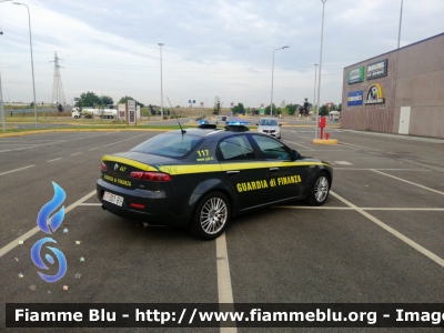 Alfa Romeo 159
Guardia di Finanza
GdiF 001 BH
Parole chiave: Alfa-Romeo 159 GdiF001BH