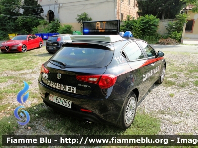 Alfa Romeo Nuova Giulietta restyle
Carabinieri
Nucleo Operativo Radiomobile
Allestimento NCT Nuova Carrozzeria Torinese
Decorazione Grafica Artlantis
CC ED 059
Parole chiave: Alfa-Romeo Nuova_Giulietta_restyle CCED059 norm_pavia