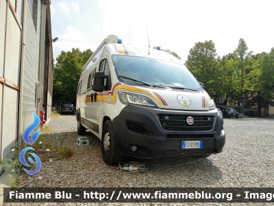 Fiat Ducato X290
Raggruppamento Nazionale Radio Emergenza
Regione Emilia Romagna
Sez. Prov. Piacenza
Carro Radio - Colonna Mobile Nord Italia
Parole chiave: Fiat Ducato_X290