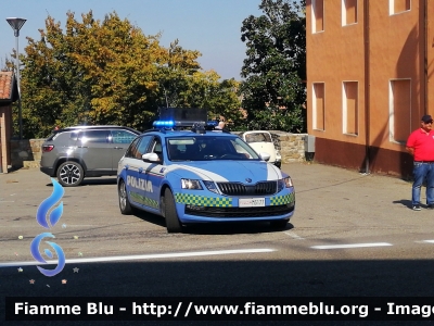 Skoda Octavia Wagon V serie
Polizia di Stato
Polizia Stradale
Allestimento Focaccia
Decorazione Grafica Artlantis
POLIZIA M5177
Parole chiave: Skoda Octavia_Wagon_Vserie POLIZIAM5177