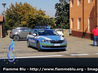 Skoda Octavia Wagon V serie
Polizia di Stato
Polizia Stradale
Allestimento Focaccia
Decorazione Grafica Artlantis
POLIZIA M5177
Parole chiave: Skoda Octavia_Wagon_Vserie POLIZIAM5177