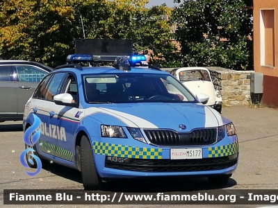 Skoda Octavia Wagon V serie
Polizia di Stato
Polizia Stradale
Allestimento Focaccia
Decorazione Grafica Artlantis
POLIZIA M5177
Parole chiave: Skoda Octavia_Wagon_Vserie POLIZIAM5177