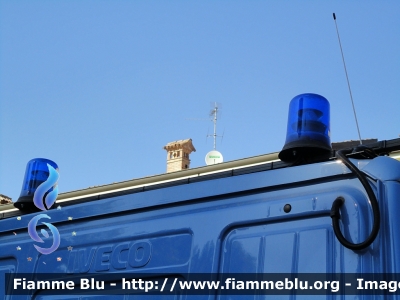 Iveco EuroCargo 120-220L IV serie
Polizia di Stato
Allestimento Isoli
Decorazione Grafica Artlantis
POLIZIA M2853
Parole chiave: Iveco EuroCargo_120-220L_IVserie POLIZIAM2853