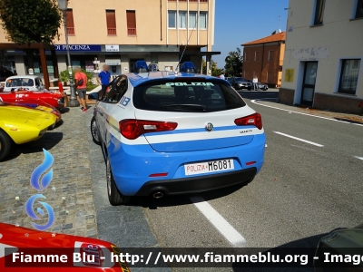 Alfa Romeo Nuova Giulietta restyle
Polizia di Stato
Allestimento NCT Nuova Carrozzeria Torinese
Decorazione Grafica Artlantis
POLIZIA M6081
Parole chiave: Alfa-Romeo Nuova_Giulietta_restyle POLIZIAM6081