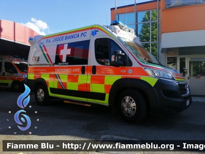 Fiat Ducato X290
P.A. Croce Bianca Piacenza
Allestimento Vision
Donato per emergenza Covid-19
Parole chiave: Fiat Ducato_X290 Ambulanza