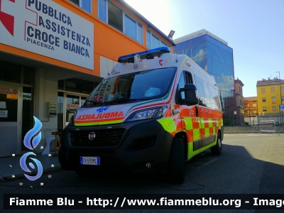 Fiat Ducato X290
P.A. Croce Bianca Piacenza
Allestimento Vision
Donato per emergenza Covid-19
Parole chiave: Fiat Ducato_X290 Ambulanza