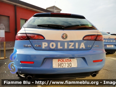 Alfa Romeo 159 Sportwagon Q4
Polizia di Stato
Polizia Stradale
POLIZIA H0730
Parole chiave: Alfa-Romeo 159_Sportwagon_Q4 POLIZIAH0730 70esimo_autocentro_milano