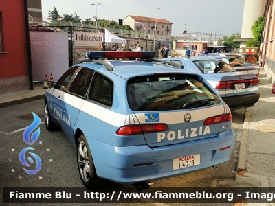 Alfa-Romeo 156 Sportwagon Q4 II serie
Polizia di Stato
Polizia Stradale
POLIZIA F4079
*Conservata presso il Museo dell'Autocentro della Polizia di Stato di Milano*
Parole chiave: Alfa-Romeo 156_Sportwagon_Q4_IIserie POLIZIAF4079 70esimo_autocentro_milano