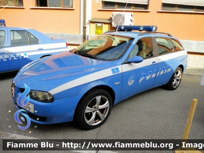 Alfa-Romeo 156 Sportwagon Q4 II serie
Polizia di Stato
Polizia Stradale
POLIZIA F4079
*Conservata presso il Museo dell'Autocentro della Polizia di Stato di Milano*
Parole chiave: Alfa-Romeo 156_Sportwagon_Q4_IIserie POLIZIAF4079 70esimo_autocentro_milano