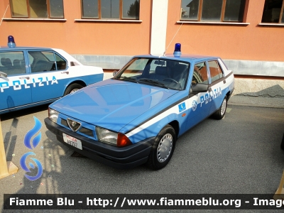 Alfa Romeo 75 II serie
Polizia di Stato
Polizia Stradale
Esemplare conservato presso il Museo Autocentro Milano Polizia di Stato
POLIZIA A8397
Parole chiave: Alfa-Romeo 75_IIserie POLIZIAA8397 70esimo_autocentro_milano