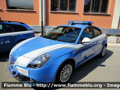 Alfa Romeo Nuova Giulietta restyle
Polizia di Stato
Allestimento NCT Nuova Carrozzeria Torinese
Decorazione Grafica Artlantis
POLIZIA M4271
Parole chiave: Alfa-Romeo Nuova Giulietta_restyle POLIZIAM4271 70esimo_autocentro_milano