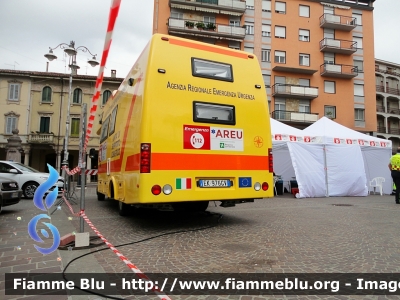 Mercedes-Benz Sprinter III serie
AREU 118
Regione Lombardia
Areonautica Militare
Parole chiave: Mercedes-Benz Sprinter_IIIserie