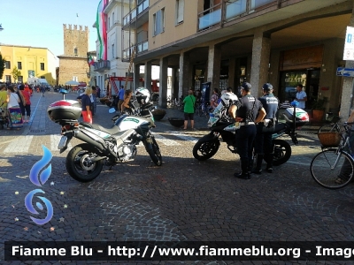 Suzuki V-Storm 650
Polizia Locale
Consorzio intercomunale
Comune di Casalpusterlengo (LO)
Comune di Somaglia (LO)
Allestita Bertazzoni
POLIZIA LOCALE YA 01489
POLIZIA LOCALE YA 01490
Parole chiave: Suzuki V-Storm_650 POLIZIALOCALEYA01489 POLIZIALOCALEYA01490