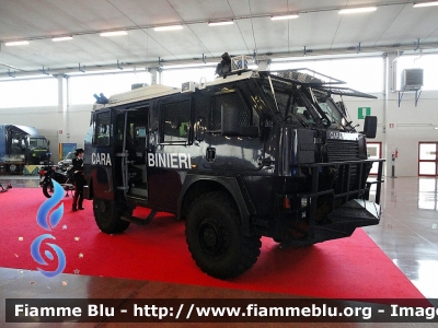 Iveco RG12 Nyala
Carabinieri 
III Reg. Lombardia
In esposizione al REAS 2021
CC BU 015
Parole chiave: Iveco RG12_Nyala CCBU015 Reas_2021