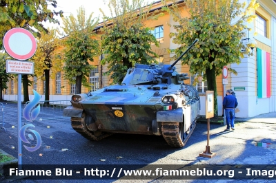 Iveco Oto-Melara VCC Dardo IFV
Esercito Italiano
Veicolo Corazzato da Combattimento
EI 119074

Fotografato presso il Polo di Mantenimento Pesante Nord di Piacenza in occasione del 04 Novembre 2021
Parole chiave: Iveco Oto-Melara_VCC_Dardo_IFV EI119074 festa_forze_armate_2021