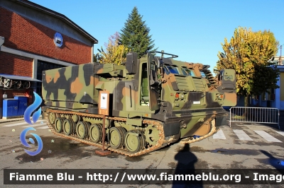 MLRS 
Esercito Italiano
Lanciarazzi Multiplo Semovente
EI 118317

Fotografato presso il Polo di Mantenimento Pesante Nord di Piacenza in occasione del 04 Novembre 2021
Parole chiave: MLRS EI118317 festa_forze_armate_2021