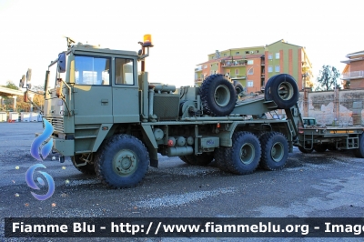 Fiat Iveco 320 PTM 45
Esercito Italiano

Fotografato presso il Polo di Mantenimento Pesante Nord di Piacenza in occasione del 04 Novembre 2021
Parole chiave: Fiat Iveco_320_PTM_45 festa_forze_armate_2021