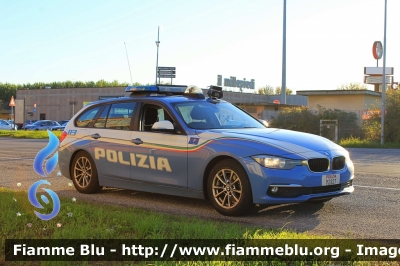 BMW 318 Touring F31 II restyle
Polizia di Stato
Polizia Stradale
Allestimento Focaccia
Decorazione Grafica Artlantis
POLIZIA M2327
Parole chiave: BMW 318_Touring_F31_IIrestyle POLIZIAM2327