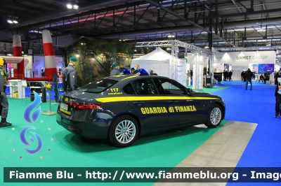 Alfa Romeo Nuova Giulia
Guardia di Finanza
Allestimento FCA
Decorazione Grafica Artlantis
GdiF 242 BQ

Esposta alla fiera della Sicurezza di Milano 2021
Parole chiave: Alfa-Romeo Nuova_Giulia GdiF242BQ