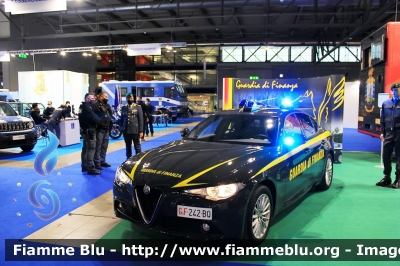 Alfa Romeo Nuova Giulia
Guardia di Finanza
Allestimento FCA
GdiF 242 BQ

Esposta alla fiera della Sicurezza di Milano 2021
Parole chiave: Alfa-Romeo Nuova_Giulia GdiF242BQ fiera_sicurezza_2021_milano