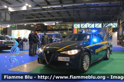 Alfa Romeo Nuova Giulia
Guardia di Finanza
Allestimento FCA
GdiF 242 BQ

Esposta alla fiera della Sicurezza di Milano 2021
Parole chiave: Alfa-Romeo Nuova_Giulia GdiF242BQ fiera_sicurezza_2021_milano