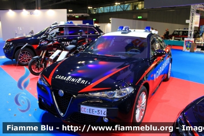 Alfa Romeo Nuova Giulia
Carabinieri
Nucleo Operativo Radiomobile
Allestimento FCA 
CC EE 314

Esposta alla fiera della Sicurezza di Milano 2021
Fotografata insieme ad AR Nuova Giulia QV RMB Milano
Parole chiave: Alfa-Romeo Nuova_Giulia CCDK555 CCEE341 fiera_sicurezza_2021_milano