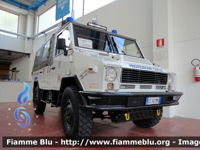 Iveco VM90
Protezione Civile
Gruppo Vega 
San Giorgio Piacentino (PC)
Carroradio/Carro Emergenza Idro

Esposto al Reas 2021
Parole chiave: Iveco VM90 Reas_2021