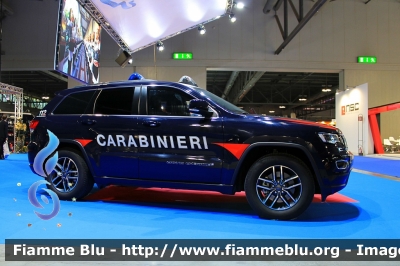 Jeep Grand Cherokee
Carabinieri
Aliquote di Primo Intervento
Allestimento Repetti
Decorazione Grafica Artlantis
CC EC 068

Esposto alla fiera della Sicurezza di Milano 2021
Parole chiave: Jeep Grand_Cherokee CCEC068 fiera_sicurezza_2021_milano