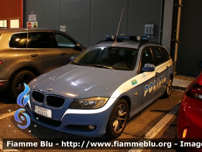 Bmw 320 Touring E91 restyle
Polizia di Stato
Reparto Prevenzione Crimine
Allestimento Marazzi
POLIZIA H2559
Parole chiave: Bmw 320_Touring_E91_restyle POLIZIAH2559 