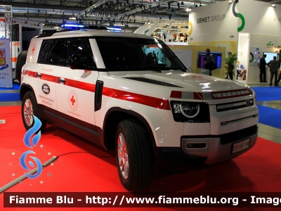 Land Rover Defender 110 II serie HT
Croce Rossa Italiana
Reparto Sanità Pubblica
Campagna Vaccinale contro il Covid-19
Veicolo in comodato d'uso gratuito
CRI 557 AH

Esposto alla fiera della Sicurezza di Milano 2021
Parole chiave: Land-Rover Defender_110_IIserie_HT fiera_sicurezza_2021_milano