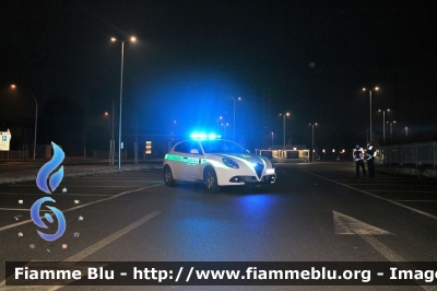 Alfa Romeo Nuova Giulietta restyle
Polizia Locale Codogno (LO)
Allestita Bertazzoni
POLIZIA LOCALE YA 458 AP
Parole chiave: Alfa-Romeo Nuova_Giulietta_restyle POLIZIALOCALEYA458AP