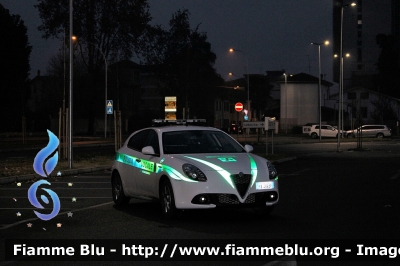 Alfa Romeo Nuova Giulietta restyle
Polizia Locale Codogno (LO)
Allestita Bertazzoni
POLIZIA LOCALE YA 458 AP
Parole chiave: Alfa-Romeo Nuova_Giulietta_restyle POLIZIALOCALEYA458AP