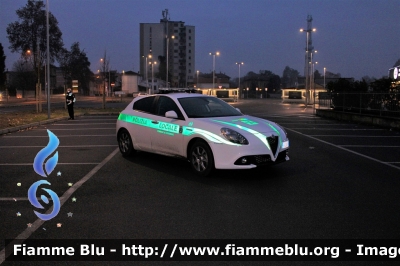 Alfa Romeo Nuova Giulietta restyle
Polizia Locale Codogno (LO)
Allestita Bertazzoni
POLIZIA LOCALE YA 458 AP
Parole chiave: Alfa-Romeo Nuova_Giulietta_restyle POLIZIALOCALEYA458AP