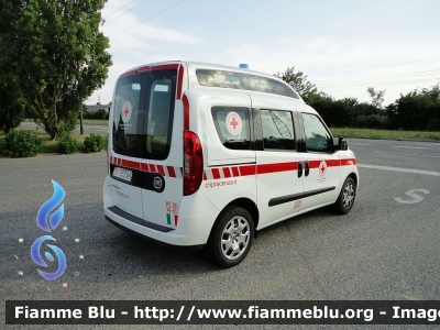 Fiat Doblò IV serie
Croce Rossa Italiana
Comitato Locale di Piacenza
Servizi Sociali
Allestito Ristè
CRI 353 AH 
Parole chiave: Fiat Doblò_IVserie CRI353AH