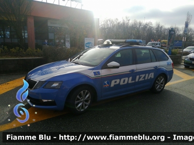 Skoda Octavia V serie
Polizia di Stato
Polizia Autostradale in servizio sulla rete Autostrade per l'Italia SPA
Allestimento Focaccia
Decorazione Grafica Artlantis
POLIZIA M2926
Parole chiave: Skoda Octavia_Wagon_Vserie POLIZIAM2926