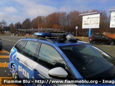 Skoda Octavia V serie
Polizia di Stato
Polizia Autostradale in servizio sulla rete Autostrade per l'Italia SPA
Allestimento Focaccia
Decorazione Grafica Artlantis
POLIZIA M2926
Parole chiave: Skoda Octavia_Wagon_Vserie POLIZIAM2926