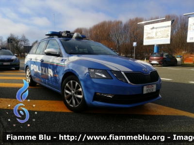 Skoda Octavia V serie
Polizia di Stato
Polizia Autostradale in servizio sulla rete Autostrade per l'Italia SPA
Allestimento Focaccia
Decorazione Grafica Artlantis
POLIZIA M2926
Parole chiave: Skoda Octavia_Wagon_Vserie POLIZIAM2926