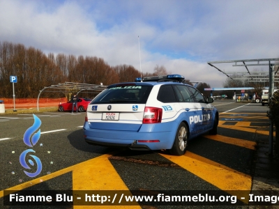 Skoda Octavia V serie
Polizia di Stato
Polizia Autostradale in servizio sulla rete Autostrade per l'Italia SPA
Allestimento Focaccia
Decorazione Grafica Artlantis
POLIZIA M2926
Parole chiave: Skoda Octavia_Wagon_Vserie POLIZIAM2926