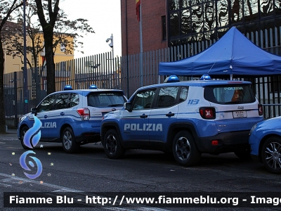 Jeep Renegade
Polizia di Stato
Reparto Prevenzione Crimine
Allestimento NCT Nuova Carrozzeria Torinese
Decorazione Grafica Artlantis
POLIZIA M2261
Parole chiave: Jeep Renegade POLIZIAM2261