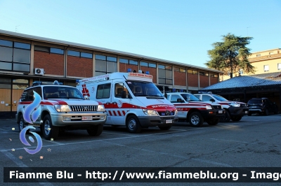 Mezzi
Croce Rossa Italiana
Comitato di Piacenza
Fotografati in occasione della firma per la convenzione di Protezione Civile Bassa Val Trebbia
