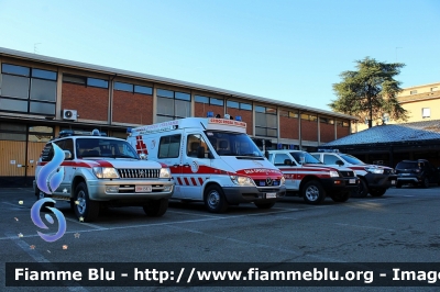 Mezzi
Croce Rossa Italiana
Comitato di Piacenza
Fotografati in occasione della firma per la convenzione di Protezione Civile Bassa Val Trebbia
