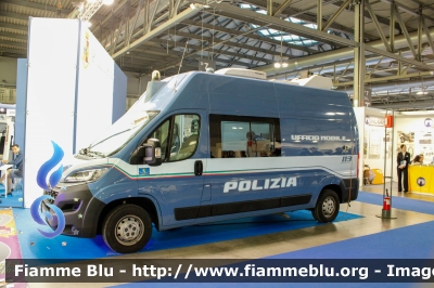 Citroen Jumper IV serie
Polizia di Stato
Polizia Stradale
Ufficio Mobile
POLIZIA M3702

Esposto alla Fiera della Sicurezza di Milano 2023
Parole chiave: Citroen Jumper_IVserie POLIZIAM3702