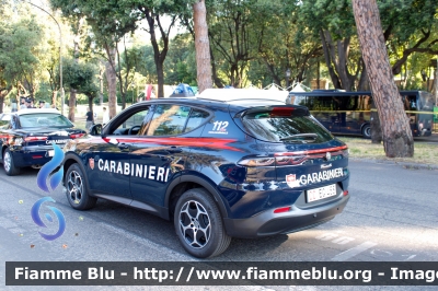 Alfa-Romeo Tonale
Carabinieri
Nucleo Operativo Radiomobile
Allestimento FCA
CC EG 455

Festa della Repubblica 2023
Parole chiave: Alfa-Romeo Tonale CCEG455 FestadellaRepubblica2023